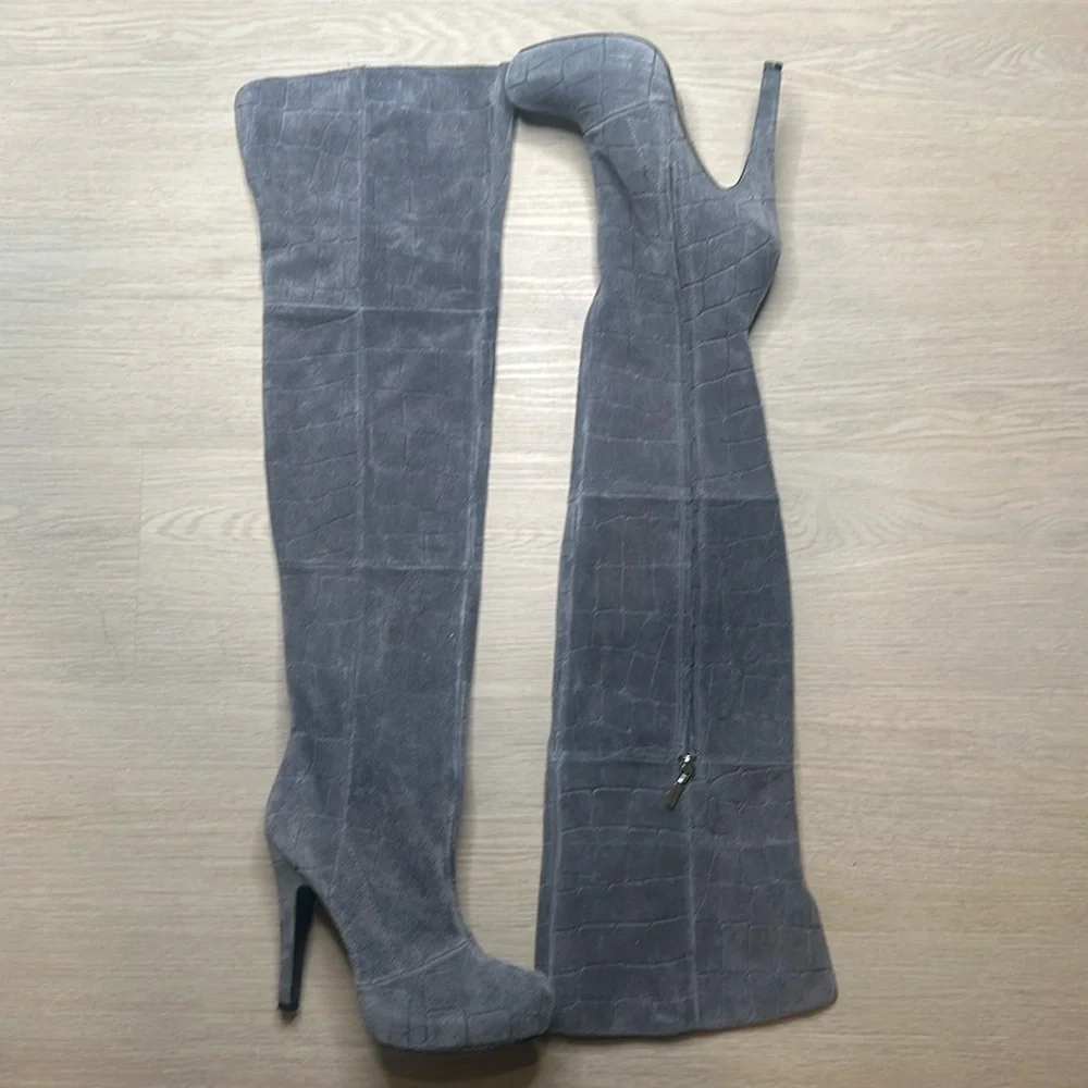 Report Signature Fairfax Over the Knee Boots Gray Suede Size 8